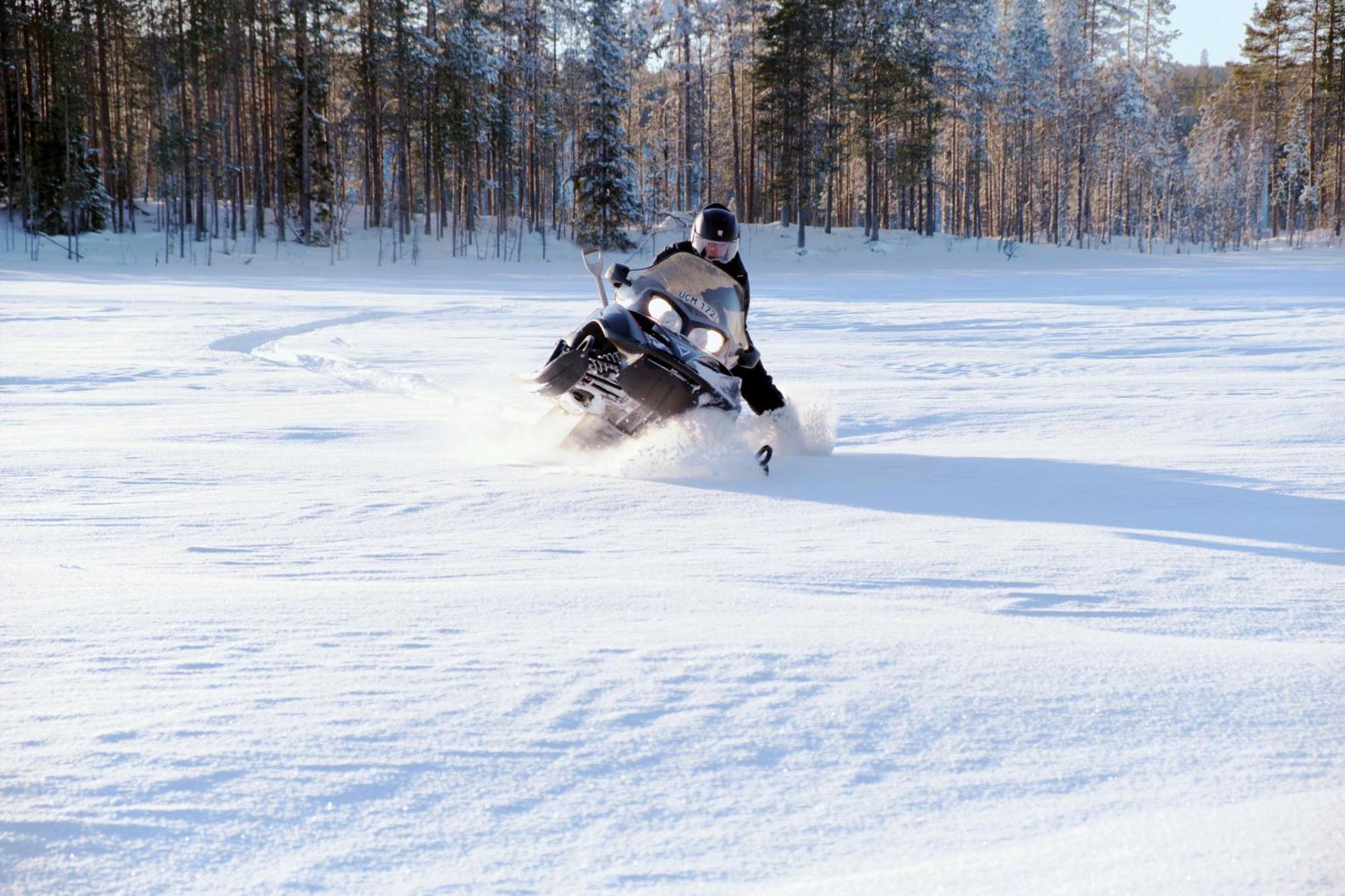 Langforsen Glamping & Lapland Experience Hotel Lapptrask Exterior foto